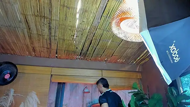 MarcoVitto online show from 11/18/25, 07:28