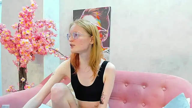 ElizabethHarpper online show from 02/14/25, 03:15