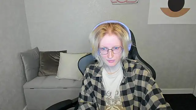 ElizabethHarpper online show from 09/23/25, 01:12