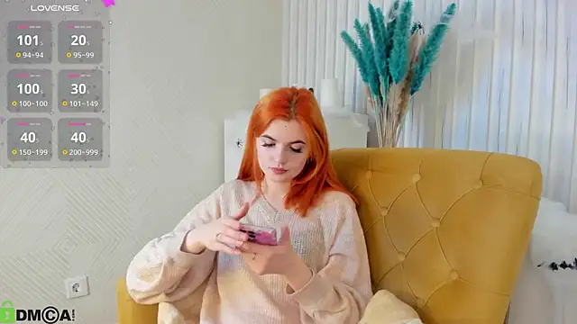 Snapshot of CharlotteMitchell chatting on 10/26/25, 12:11 CharlotteMitchell online show from 10/26/25, 12:11