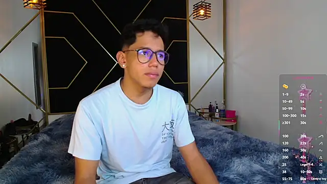 Snapshot of RyanPricee chatting on 11/14/25, 03:10 RyanPricee online show from 11/14/25, 03:10