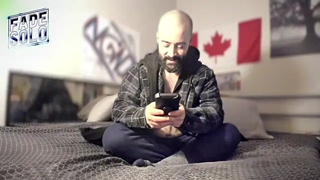 Faded-Solo online show from 11/18/25, 03:15