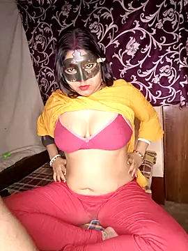 Hot muskaan online show from 11/17/25, 09:52