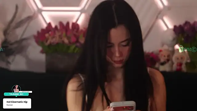 Snapshot of taanni_bc chatting on 03/17/26, 10:24 taanni bc online show from 03/17/26, 10:24