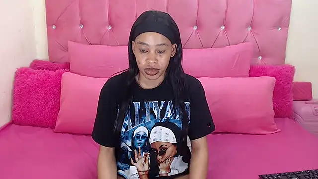 naughtiest baddy online show from 10/04/25, 07:04