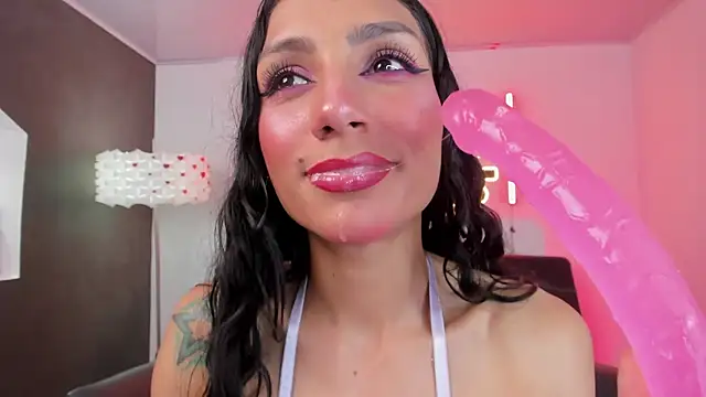 miss   evangeline online show from 03/30/26, 02:35