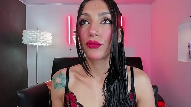 miss   evangeline online show from 03/10/26, 02:04