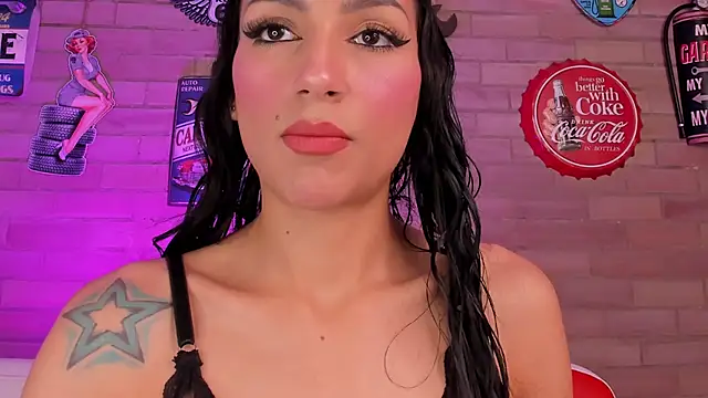 miss   evangeline online show from 12/05/25, 02:32