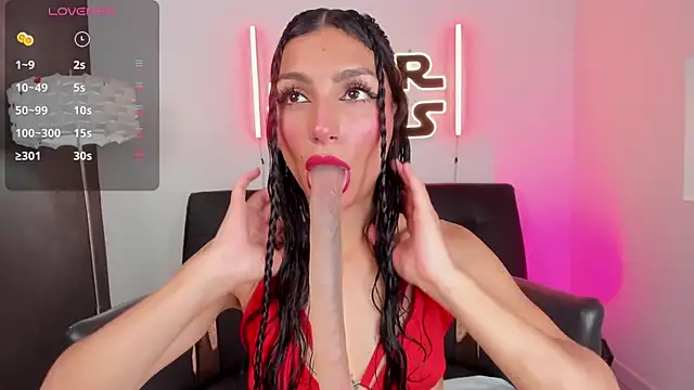 Snapshot of miss___evangeline chatting on 05/06/26, 02:37 miss evangeline online show from 05/06/26, 02:37