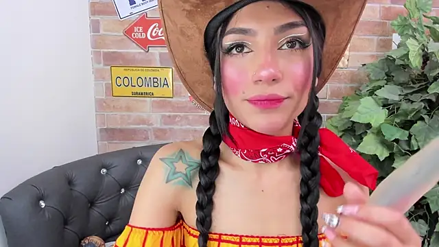 miss   evangeline online show from 10/30/25, 02:43