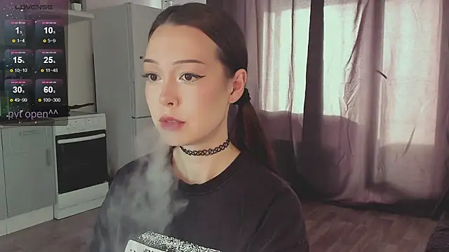 kittenrisha online show from 10/24/25, 09:08