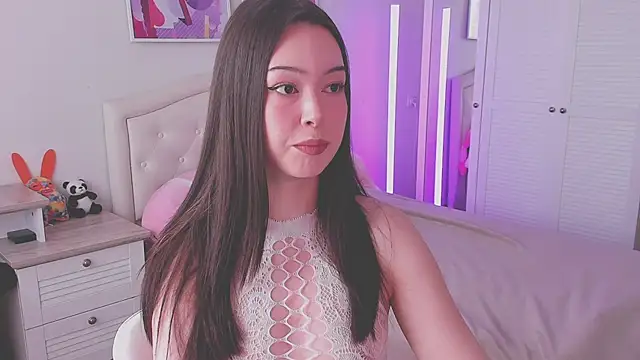 kittenrisha online show from 02/15/26, 04:35