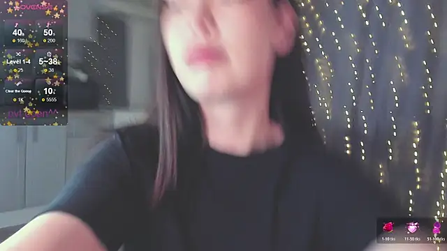 kittenrisha online show from 12/21/25, 07:10