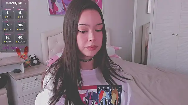 kittenrisha online show from 02/13/26, 04:45