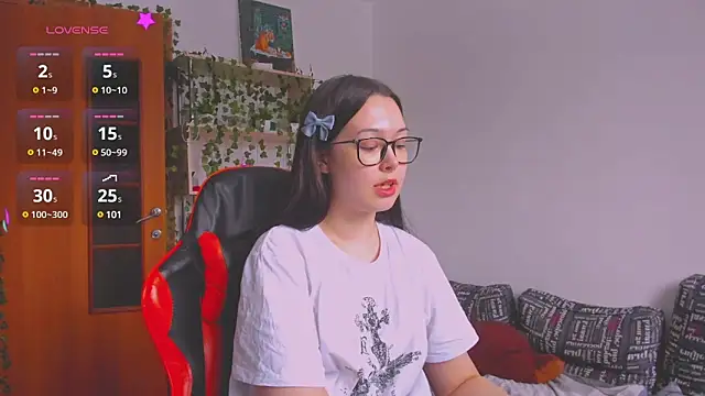 kittenrisha online show from 02/26/25, 10:16