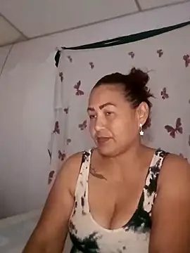 Snapshot of Abigail_BigTits chatting on 01/21/25, 03:59 Abigail BigTits online show from 01/21/25, 03:59