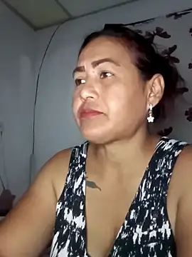 Snapshot of Abigail_BigTits chatting on 02/16/25, 12:41 Abigail BigTits online show from 02/16/25, 12:41