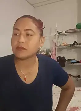 Snapshot of Abigail_BigTits chatting on 09/26/25, 03:02 Abigail BigTits online show from 09/26/25, 03:02