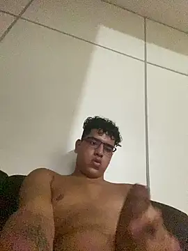 Snapshot of jeyse chatting on 02/20/25, 12:41 jeyse online show from 02/20/25, 12:41
