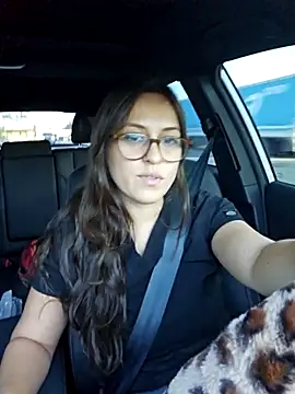 morganbby  online show from 10/07/25, 12:22