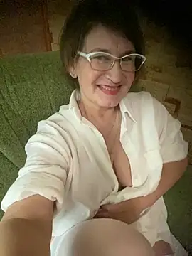 Snapshot of Prolisok473 chatting on 05/15/26, 10:24 Prolisok473 online show from 05/15/26, 10:24