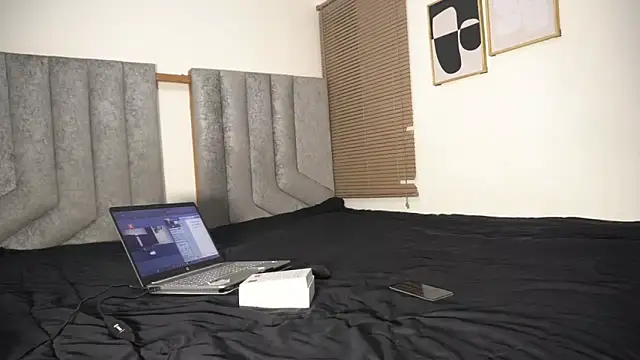 womantall99 online show from 03/31/26, 01:02