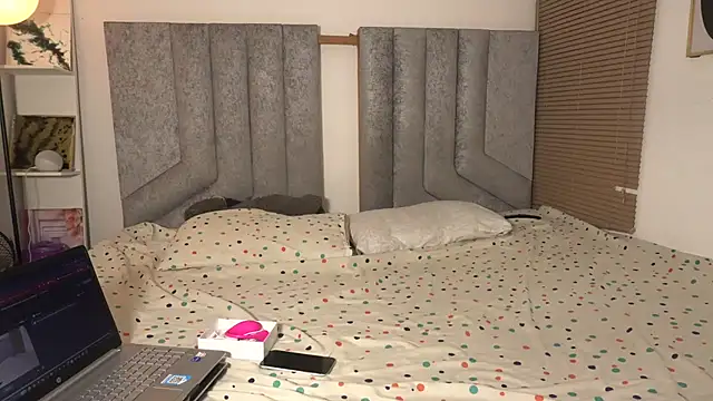 womantall99 online show from 03/09/26, 11:58