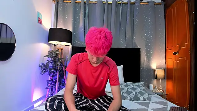 Brian-Ausslos online show from 03/08/25, 04:45