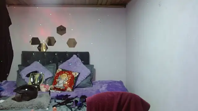 brittanysexhot online show from 12/04/25, 07:02