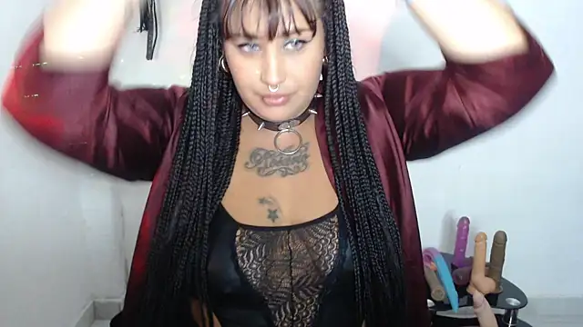 Snapshot of brittanysexhot chatting on 06/20/26, 11:21 brittanysexhot online show from 06/20/26, 11:21