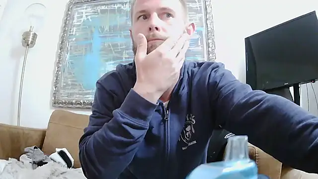 bjay1210 online show from 01/11/25, 07:59