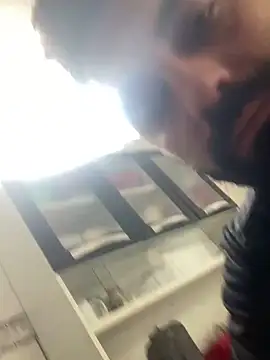 Snapshot of biel_96 chatting on 01/04/25, 03:49 biel 96 online show from 01/04/25, 03:49