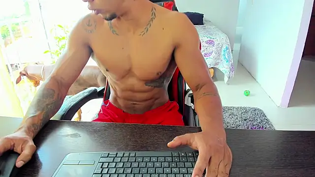 Adam Valenciia online show from 09/28/25, 08:49