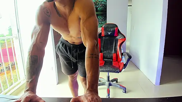 Adam Valenciia online show from 09/26/25, 08:05