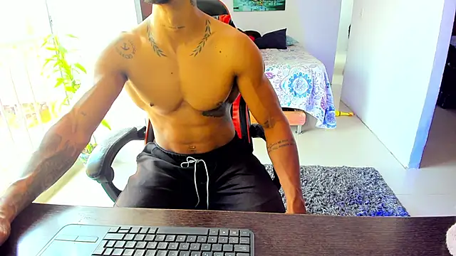 Adam Valenciia online show from 09/20/25, 04:01