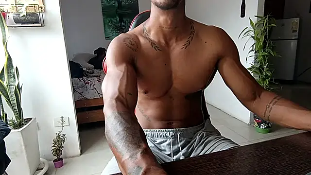 Adam Valenciia online show from 04/08/26, 04:41