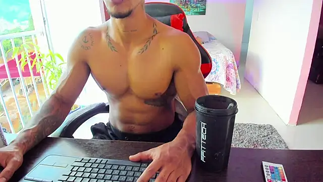 Adam Valenciia online show from 09/13/25, 10:43