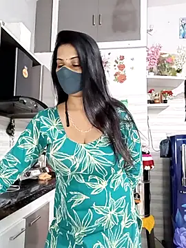 Best-Couple online show from 02/13/26, 03:50