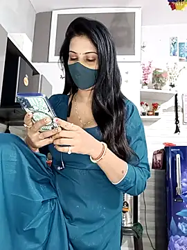 Best-Couple online show from 11/11/25, 03:01