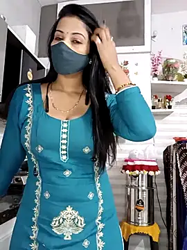 Best-Couple online show from 12/23/25, 03:39