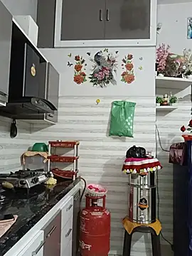 Best-Couple online show from 07/13/26, 01:38