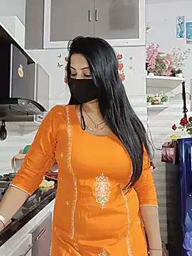 Best-Couple online show from 07/14/26, 02:00