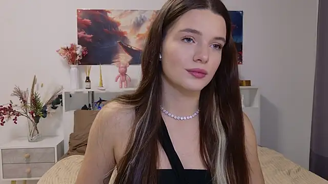 Nellie Medina online show from 10/27/25, 07:37