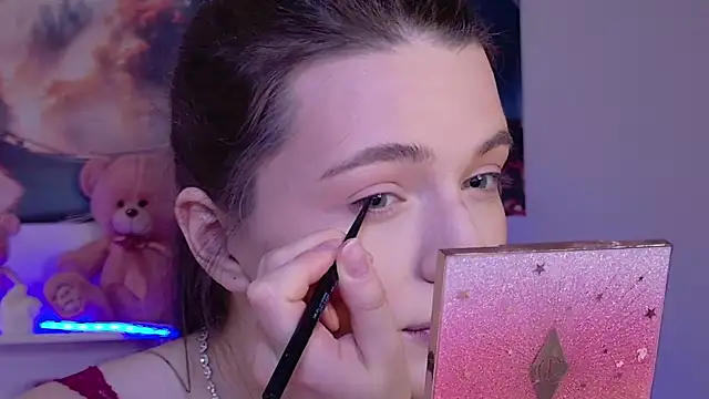 Snapshot of Nellie_Medina chatting on 02/17/26, 07:11 Nellie Medina online show from 02/17/26, 07:11