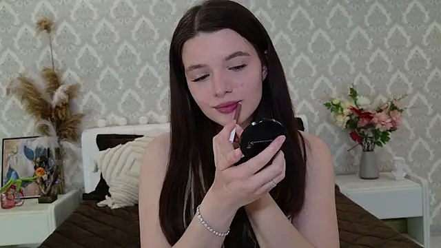 Snapshot of Nellie_Medina chatting on 03/12/25, 03:24 Nellie Medina online show from 03/12/25, 03:24