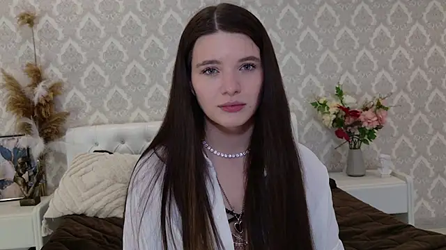 Snapshot of Nellie_Medina chatting on 01/30/25, 02:16 Nellie Medina online show from 01/30/25, 02:16