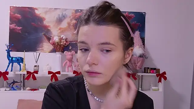 Snapshot of Nellie_Medina chatting on 01/09/26, 04:25 Nellie Medina online show from 01/09/26, 04:25