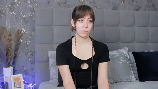 TheEmma online show from 03/10/25, 06:38