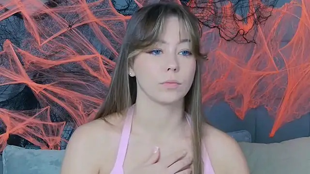 TheEmma online show from 10/30/25, 08:01