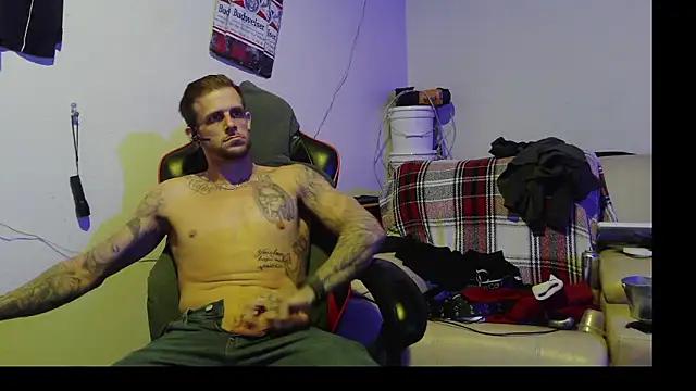 JamesMichael88 online show from 02/25/25, 08:11